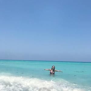 Meet your Posher, Briana